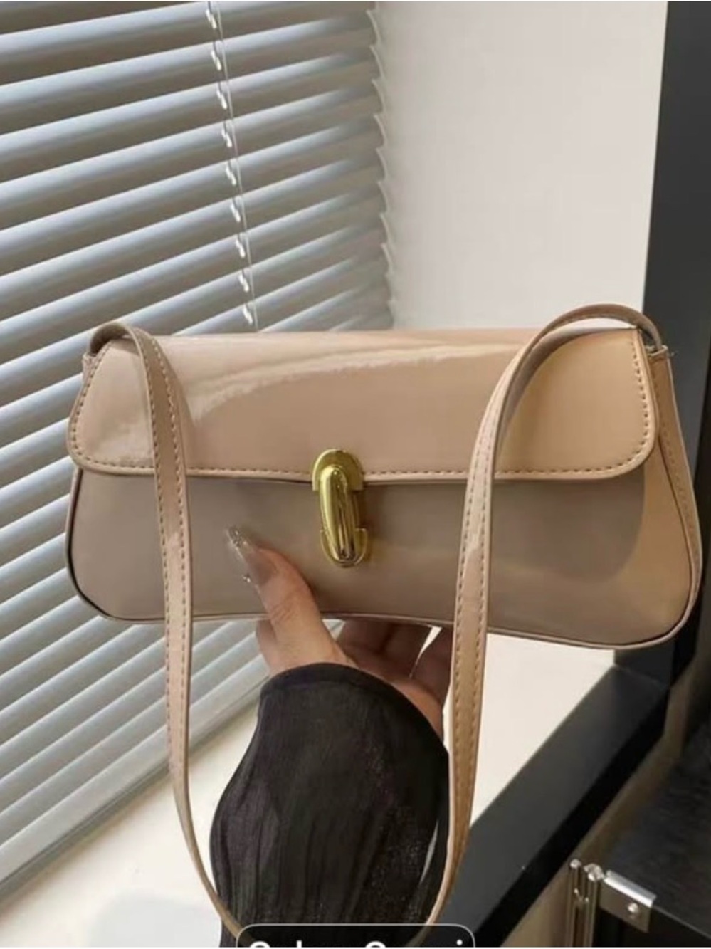 Sleek Patent Shoulder Bag in Light Beige with Gold Clasp